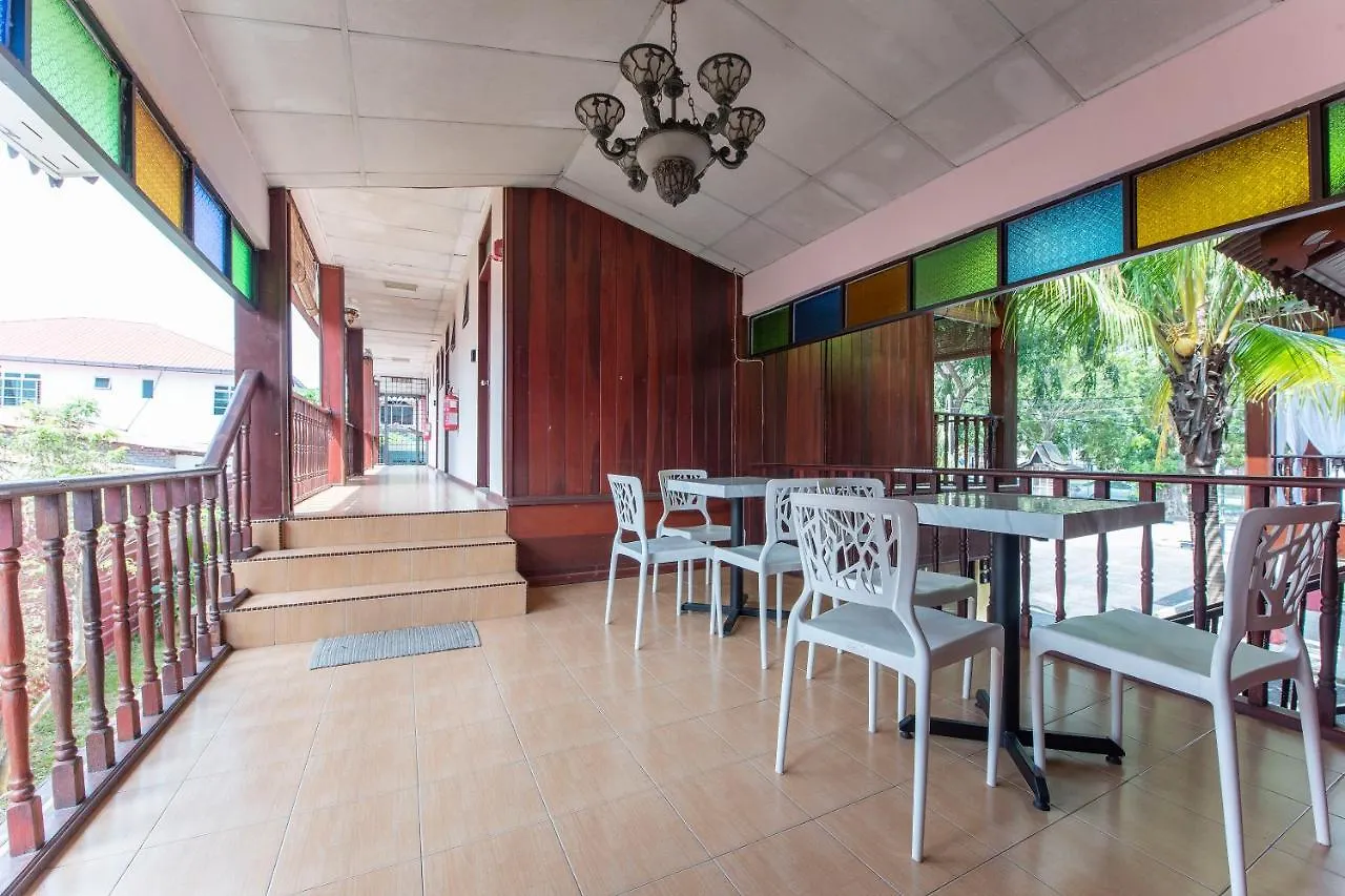 Oyo 90340 Morten Villa Malacca 2*,  Malaysia