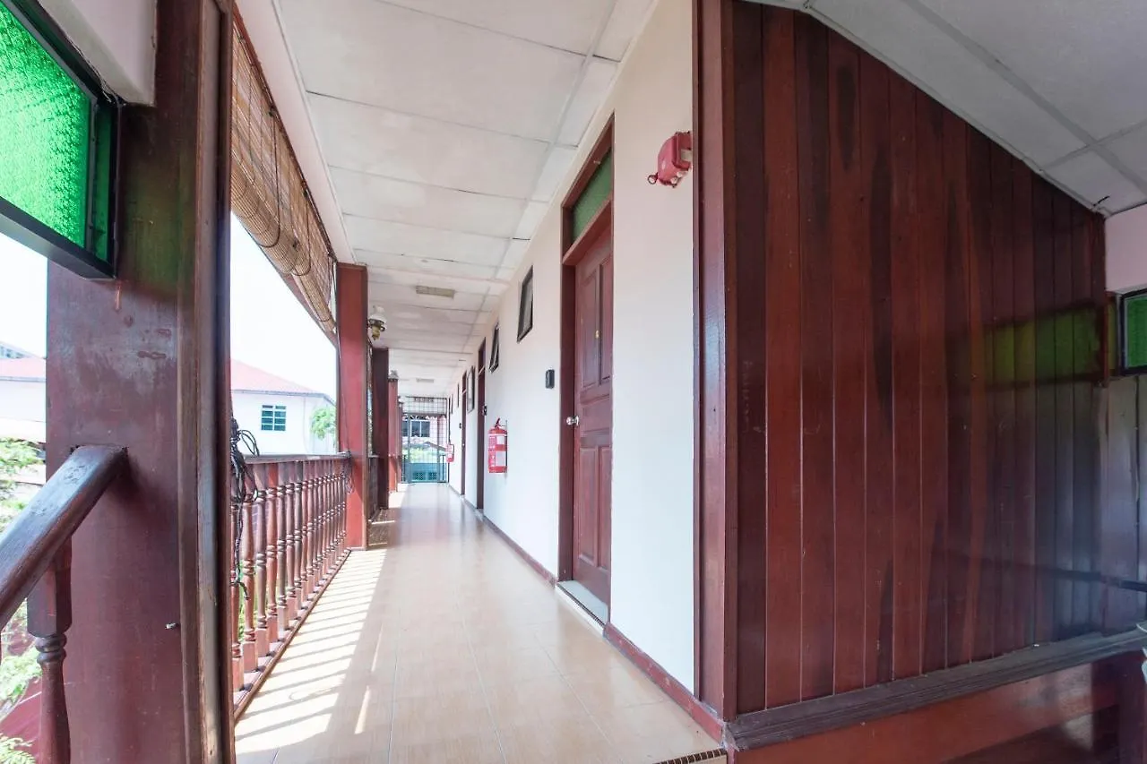 Oyo 90340 Morten Villa Malacca