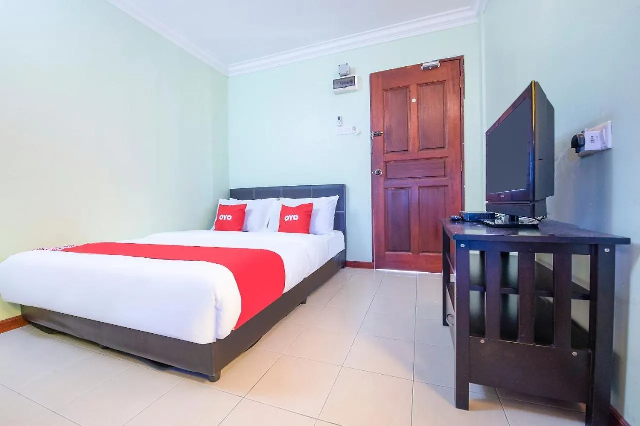 Hotel Oyo 90340 Morten Villa Malacca