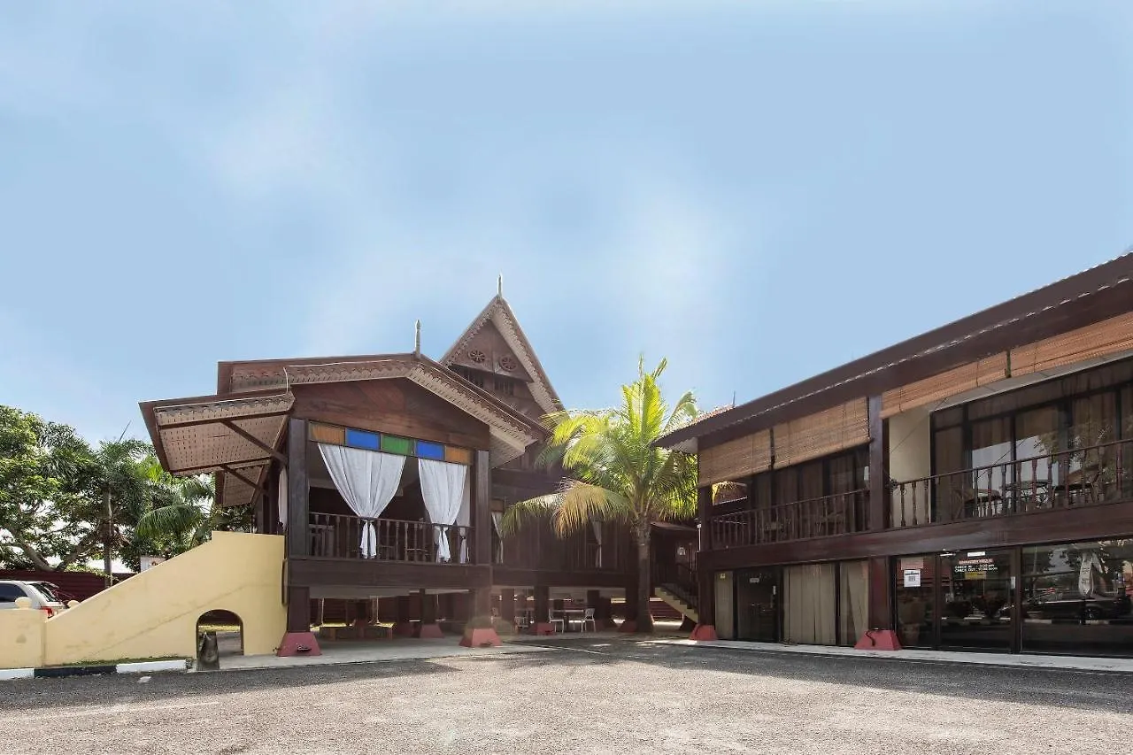 Oyo 90340 Morten Villa Malacca Hotel